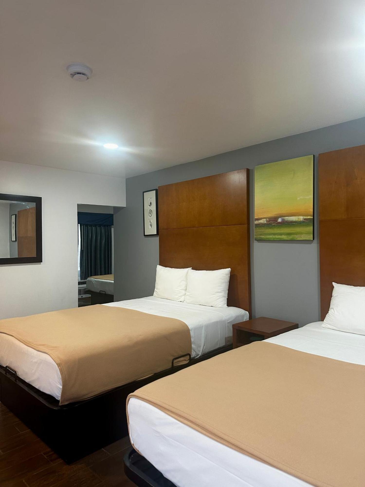Oceanside Inn & Suites エクステリア 写真