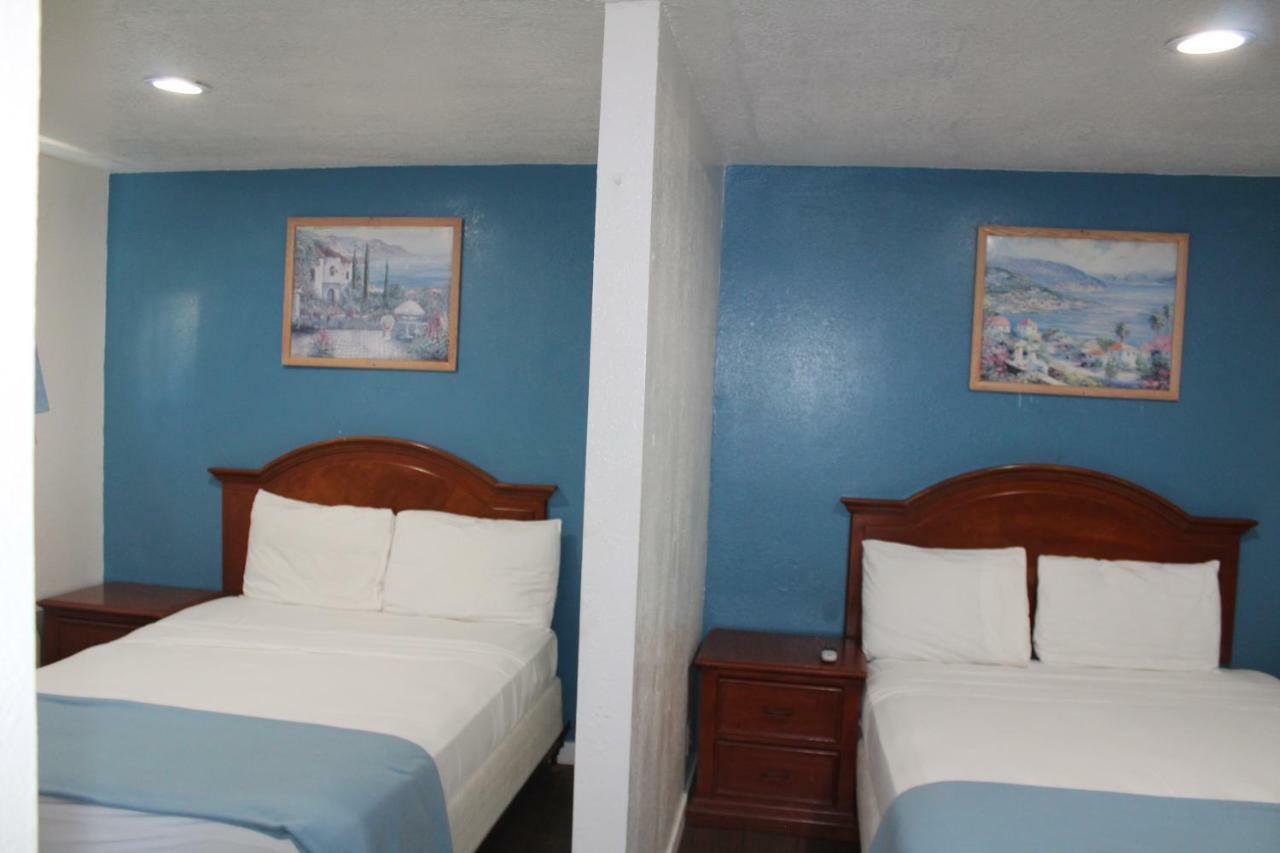 Oceanside Inn & Suites エクステリア 写真